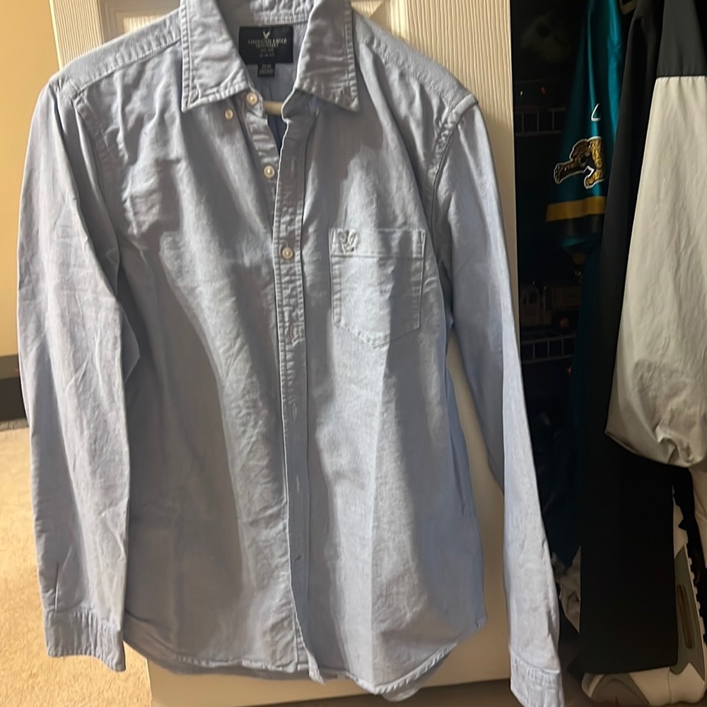 American Eagle Outfitters button down. NWOT!  Size Med
